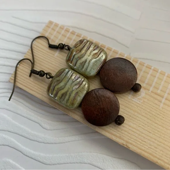Earthy Drop Earrings Nature Inspired green Glass and Wood Beads Antiqued Style - Picture 5 of 10